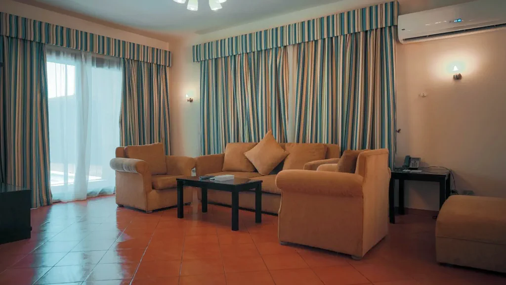 الفندق كانكون بيتش ريزورت - العين السخنة